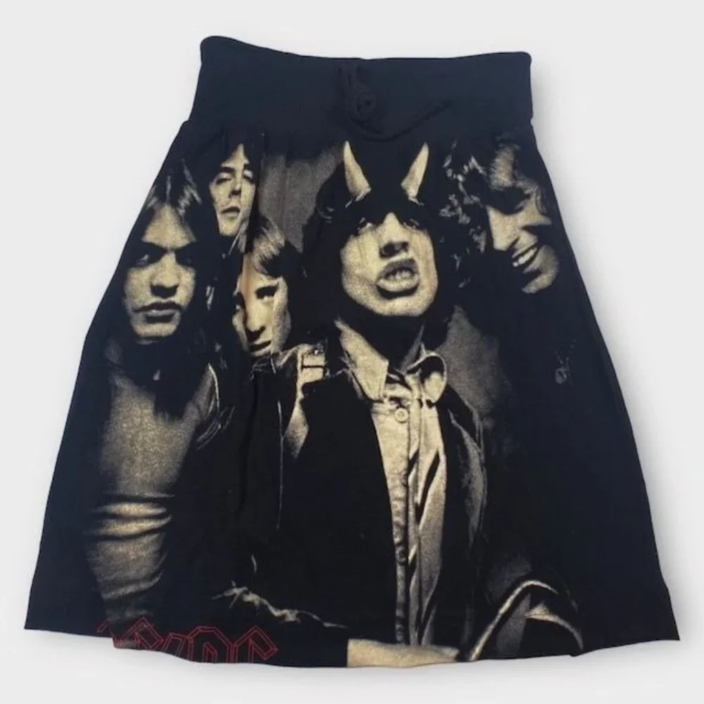 NWOT AC/DC Highway To Hell Skirt Black Size Medium - Picture 3 of 9